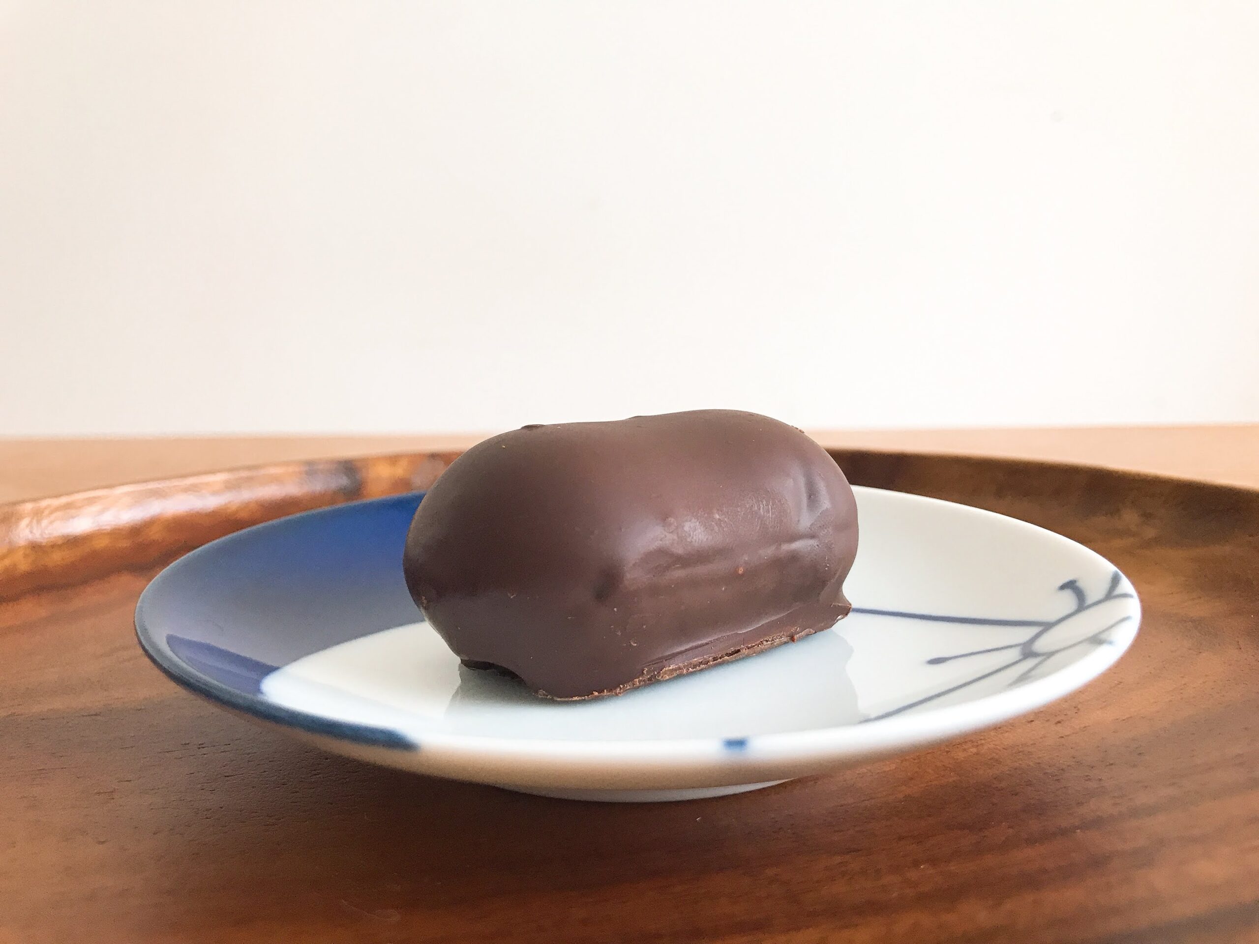 越後屋菓子店「伊那のまゆ」